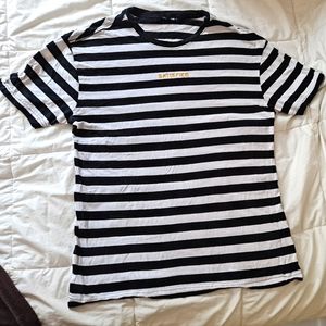 Stylish H&M Medium black & white t-shirt